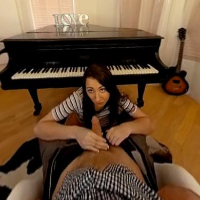 Piano lessons VR Porn Video