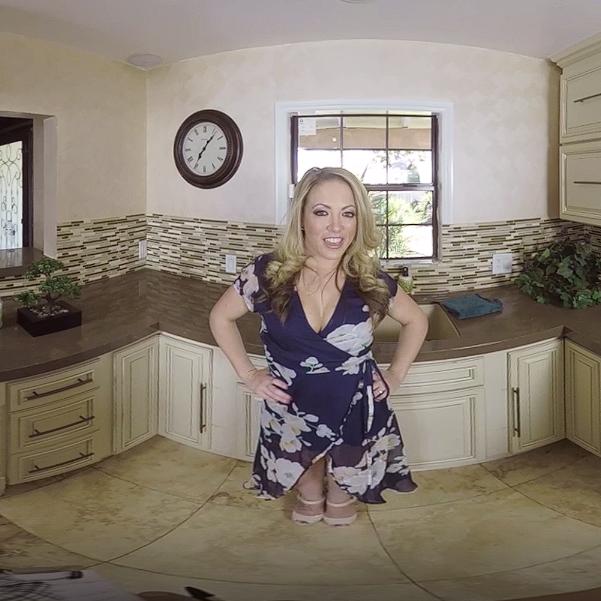 Stepmom needs your help in the kitchen VR Porn Video