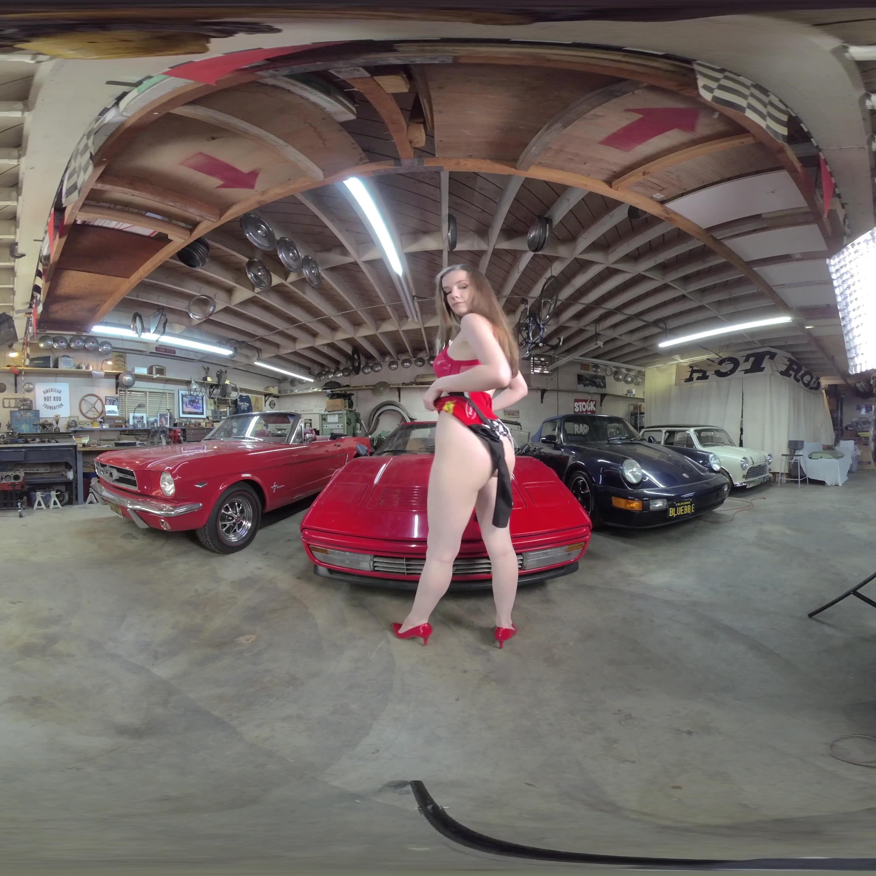 I love old fashion cars VR Porn Video